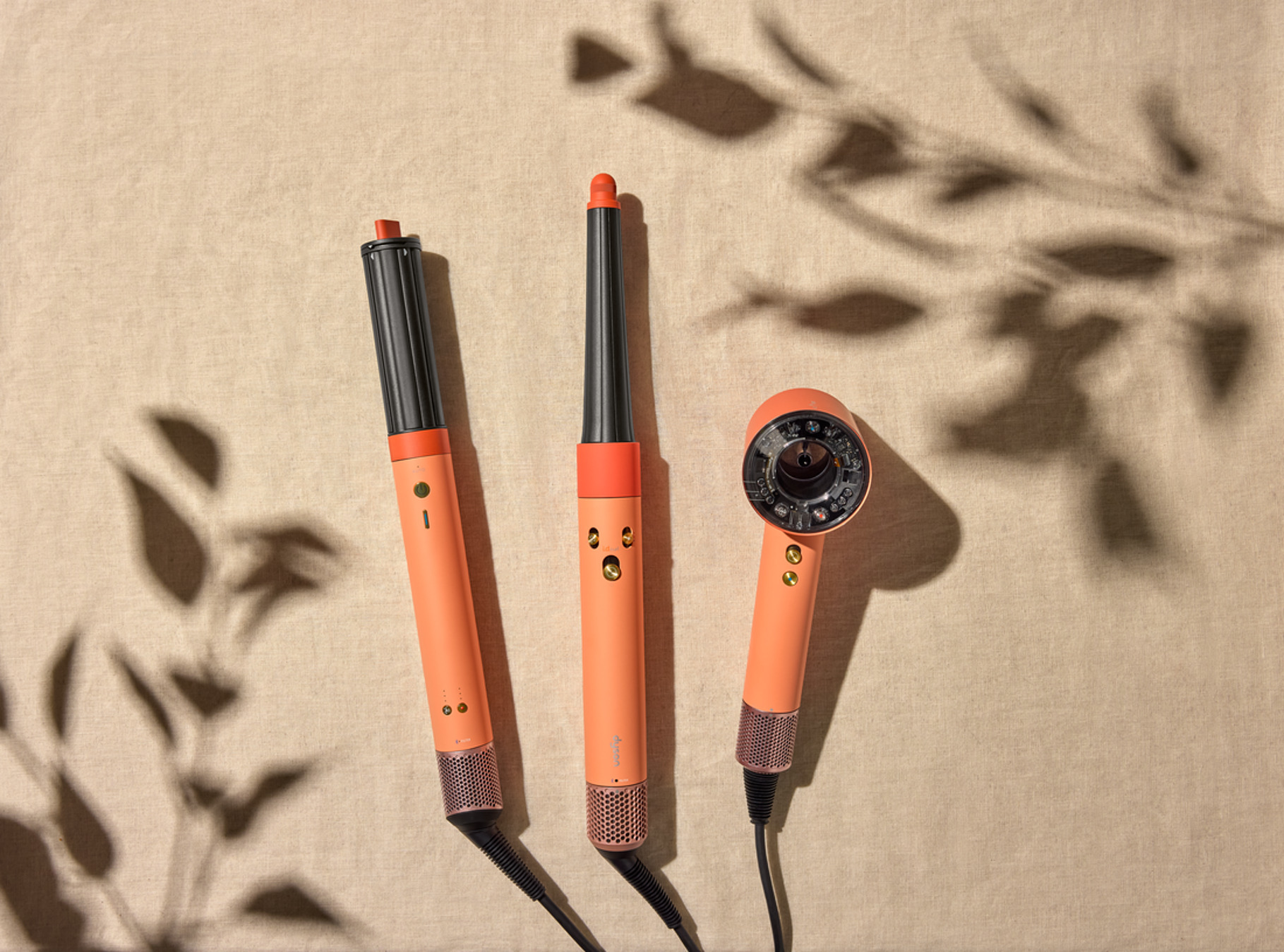 Dyson presenta la nueva edición limitada de color Ceramic Apricot and Topaz